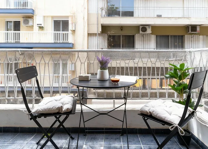 Maison Koromila - Boutique By The Sea