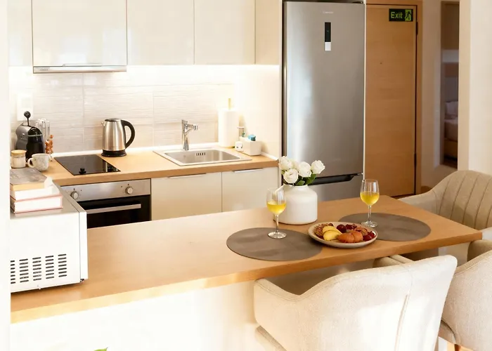 Maison Koromila - Boutique By The Sea Apartament *